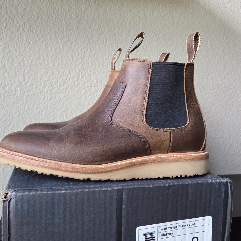 Rhodes Men's Chelsea Boots Leather Hickory NWOT 8.5